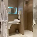 Appartement Awesome Apartment In Saint-Affrique With Wifi *